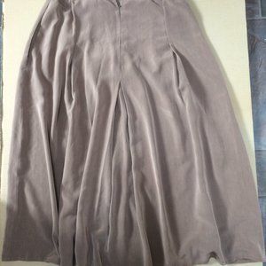 -Tan grey brown below knees skirt UK 16 - 2 side pockets 100% polyester like new
